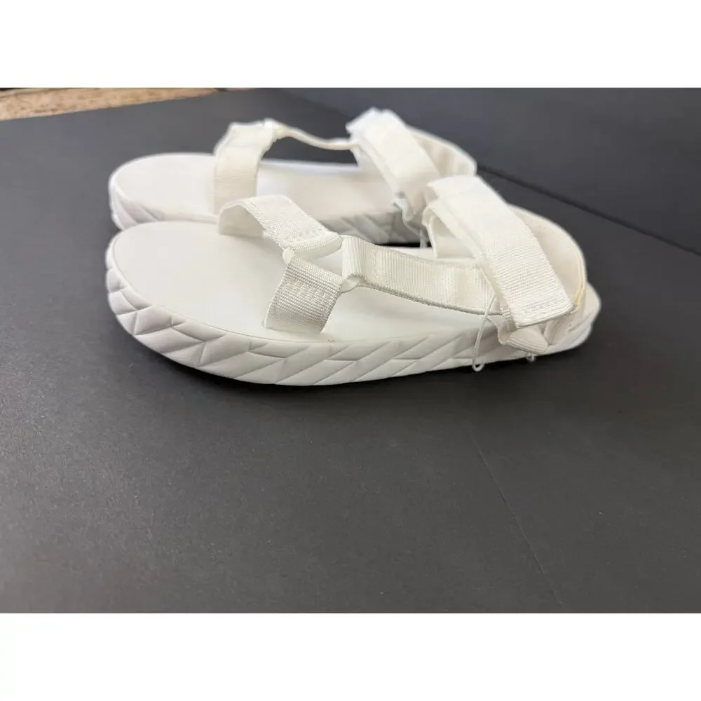 NWOT Dolce Vita White Strappy Sandal Zaidey 3 Platform Big Kid Summer Foam Slide